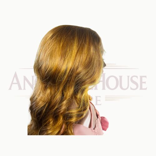 LUMINA: Perruque synthétique ondulée 26 pouces | HD lace 13x6 – Premium – Image 3
